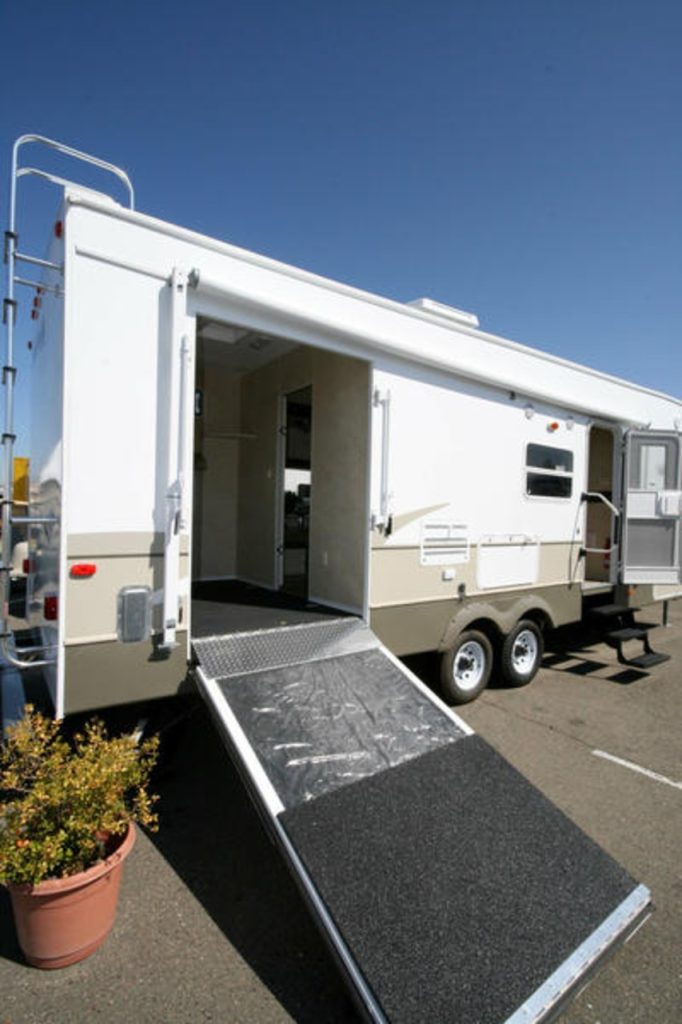small toy hauler RV in Pasco